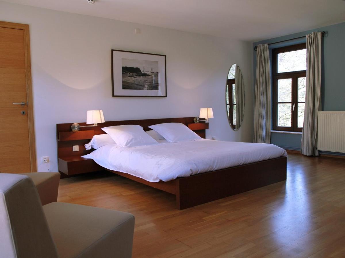 Hotel - Ferme Du Chateau D'Ahin Huy Esterno foto