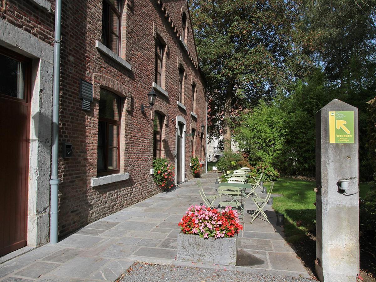 Hotel - Ferme Du Chateau D'Ahin Huy Esterno foto